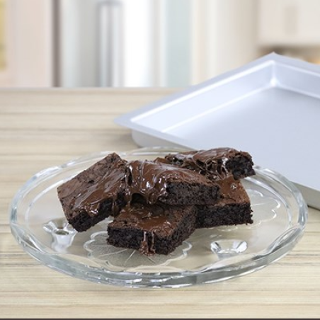 Brownie (Oblong) Cake Pan - (177 x 279 x 25mm / 7 x 11 x 1" inch)