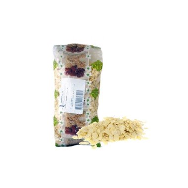 ALMOND FILLET 1 KG BAG.